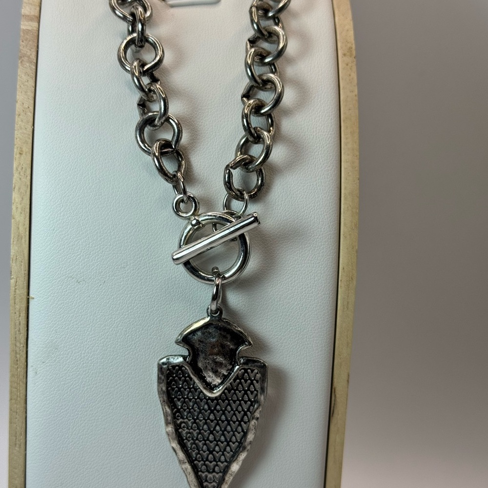 Silver Chain Necklace with Pendant